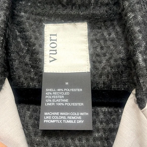 NWT Vuori Palomar Insulated Jacket in Fog - Picture 10 of 10